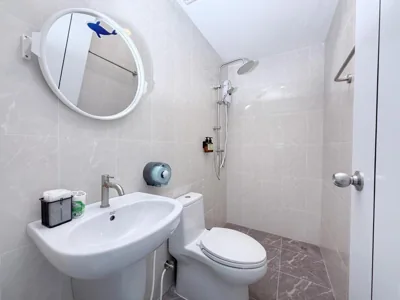 Fishtail Hostel Phuket – Photos 9